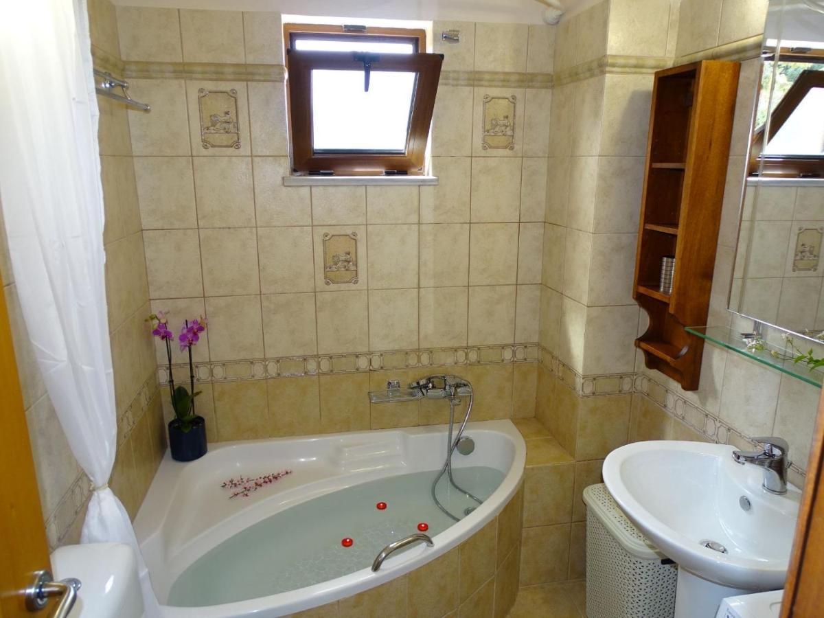 Zafeiria'S Suite Vamos Ngoại thất bức ảnh
